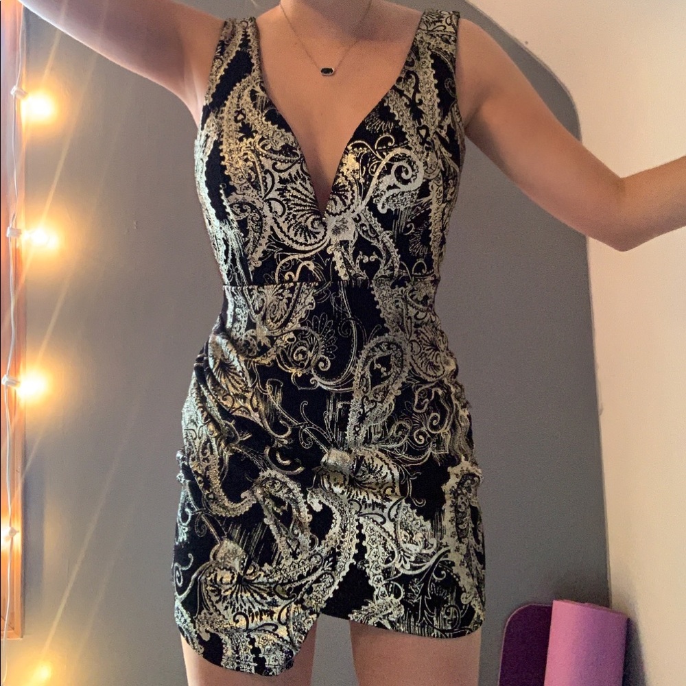 Windsor Black and Gold Paisley Design Lowcut Dress